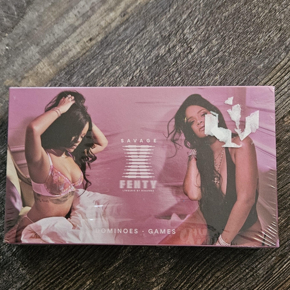 Savage x fenty dominos set